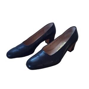 Salvatore Ferragamo Womens Pumps 6.5 Black Snakeskin Textured Leather Heels
